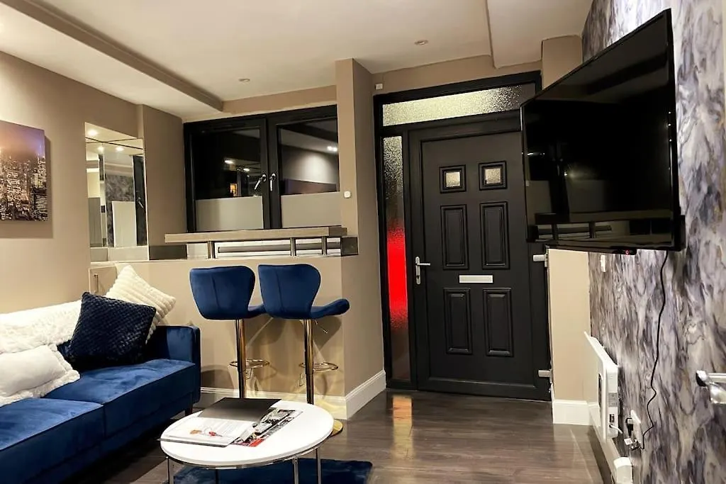 アパート Modern 1 Bed Leith Tram Station Edinburghアパートメント イギリス